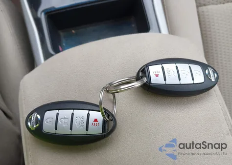 2014 Nissan Altima 2.5 S из США, поврежденный, VIN 1N4AL3AP9EC176923